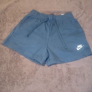 Nike Women's Sportswear Club Fleece Mid-Rise Shorts Black Size XS